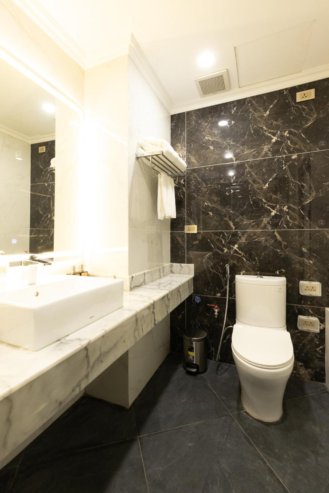 Sword Lake Hotel Hà Nội Ngoại thất bức ảnh